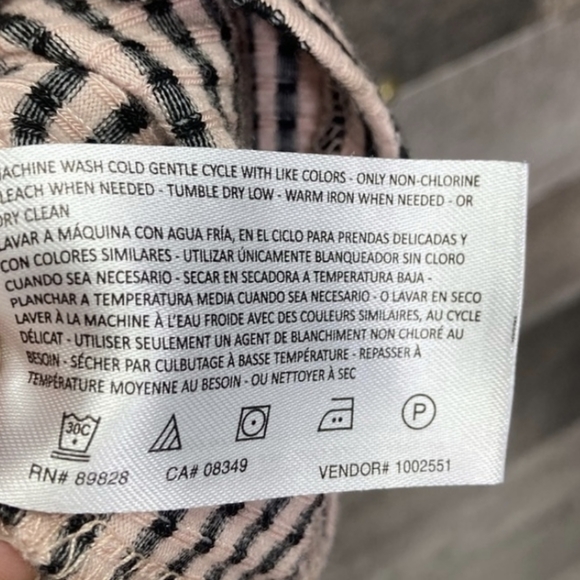 🆕 Anthropologie Stripes Blouse. Pink & Black . Ribbed Fabric. NWT - Picture 9 of 11